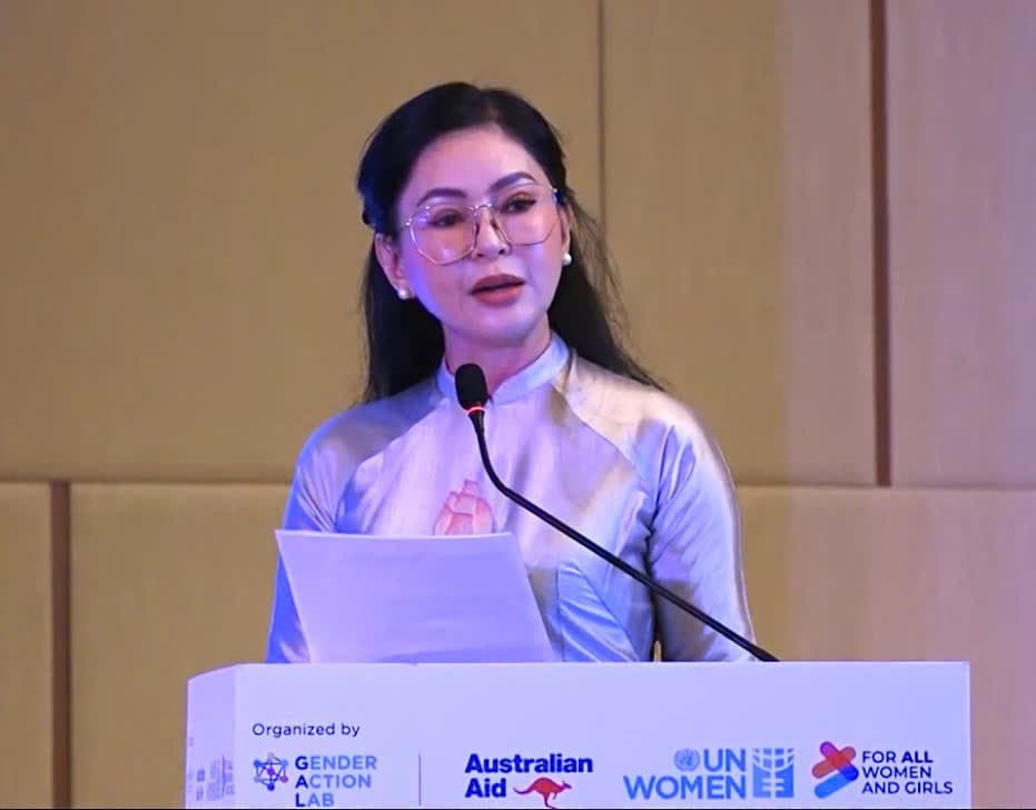 Bà Lê Hồng Thủy Tiên - Thành viên HĐQT CTCP Nhà ga Quốc tế Cam Ranh: Khi phụ nữ vươn lên, nền kinh tế vươn lên