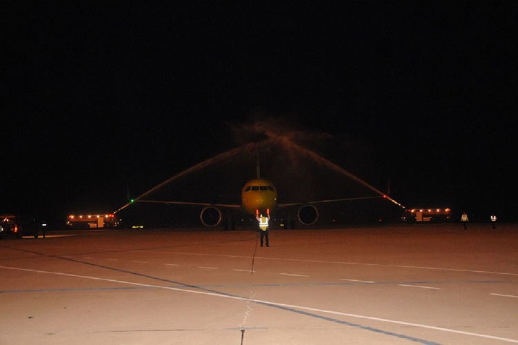 Water salute welcoming the new flight
